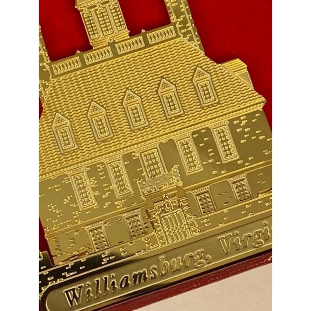 Williamsburg Virginia Governor's Palace Brass Christmas Ornament in Box Gold